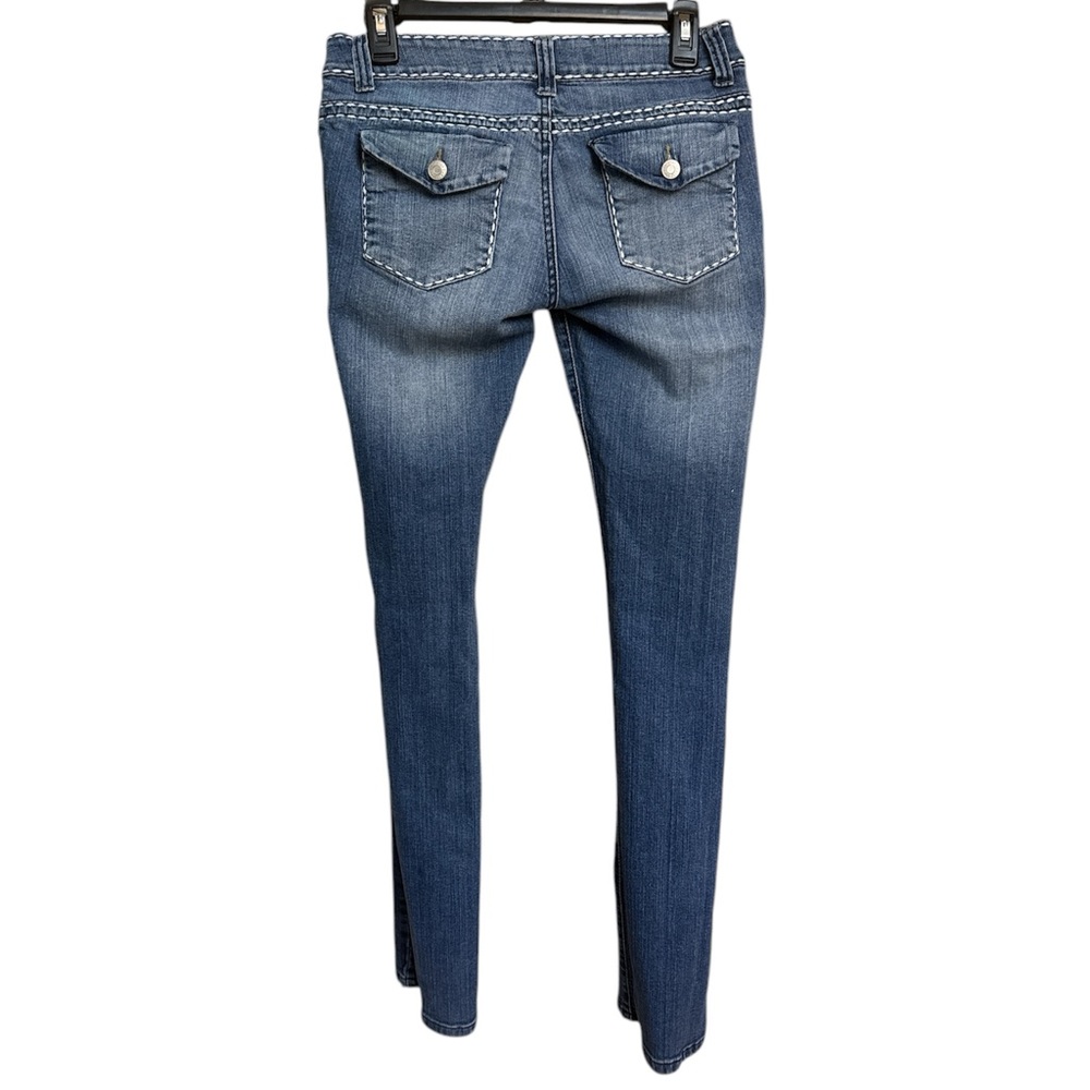 Women’s Forever 21 Blue Skinny Distressed Jeans
Size - 27 - Picture 3 of 9
